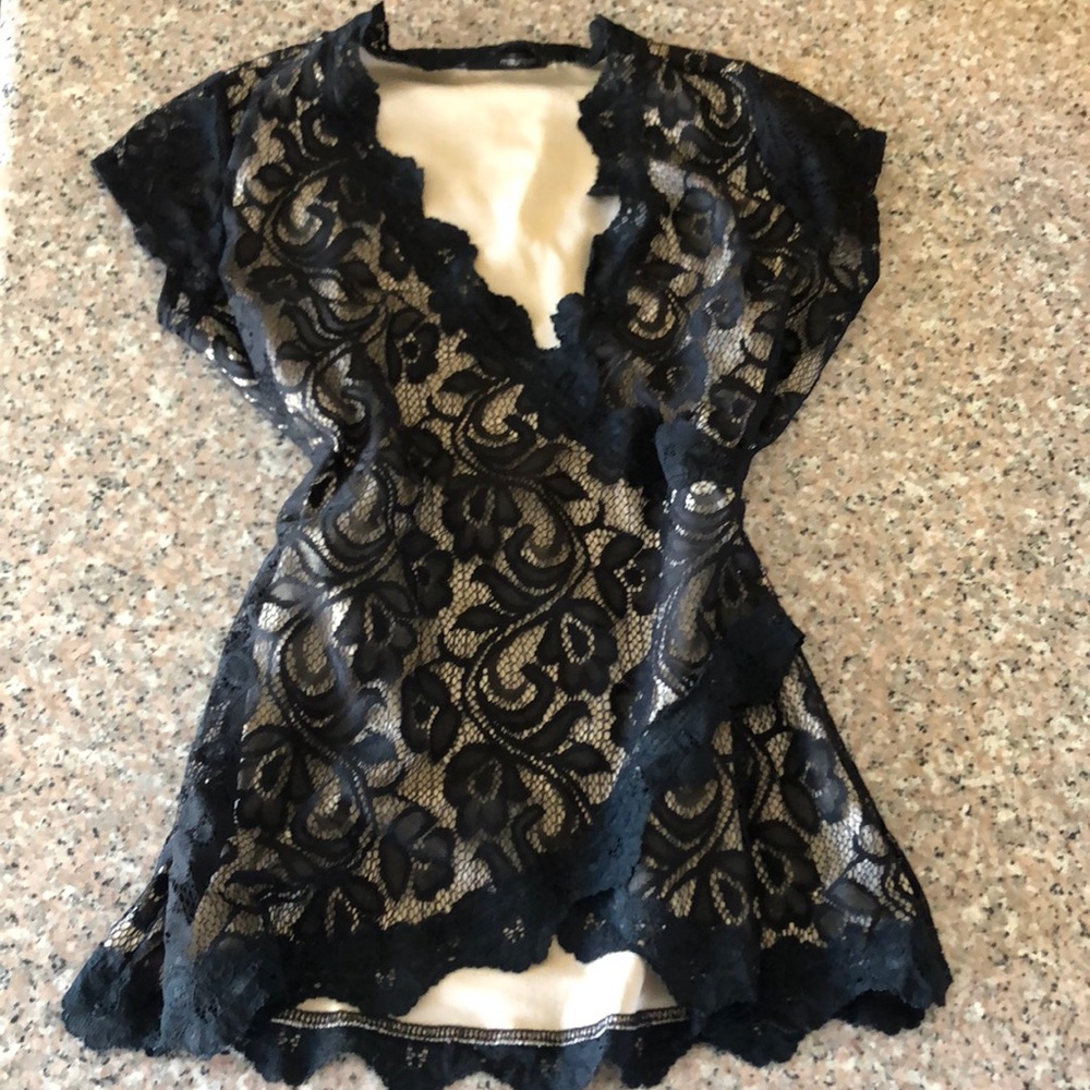 Maurice’s top